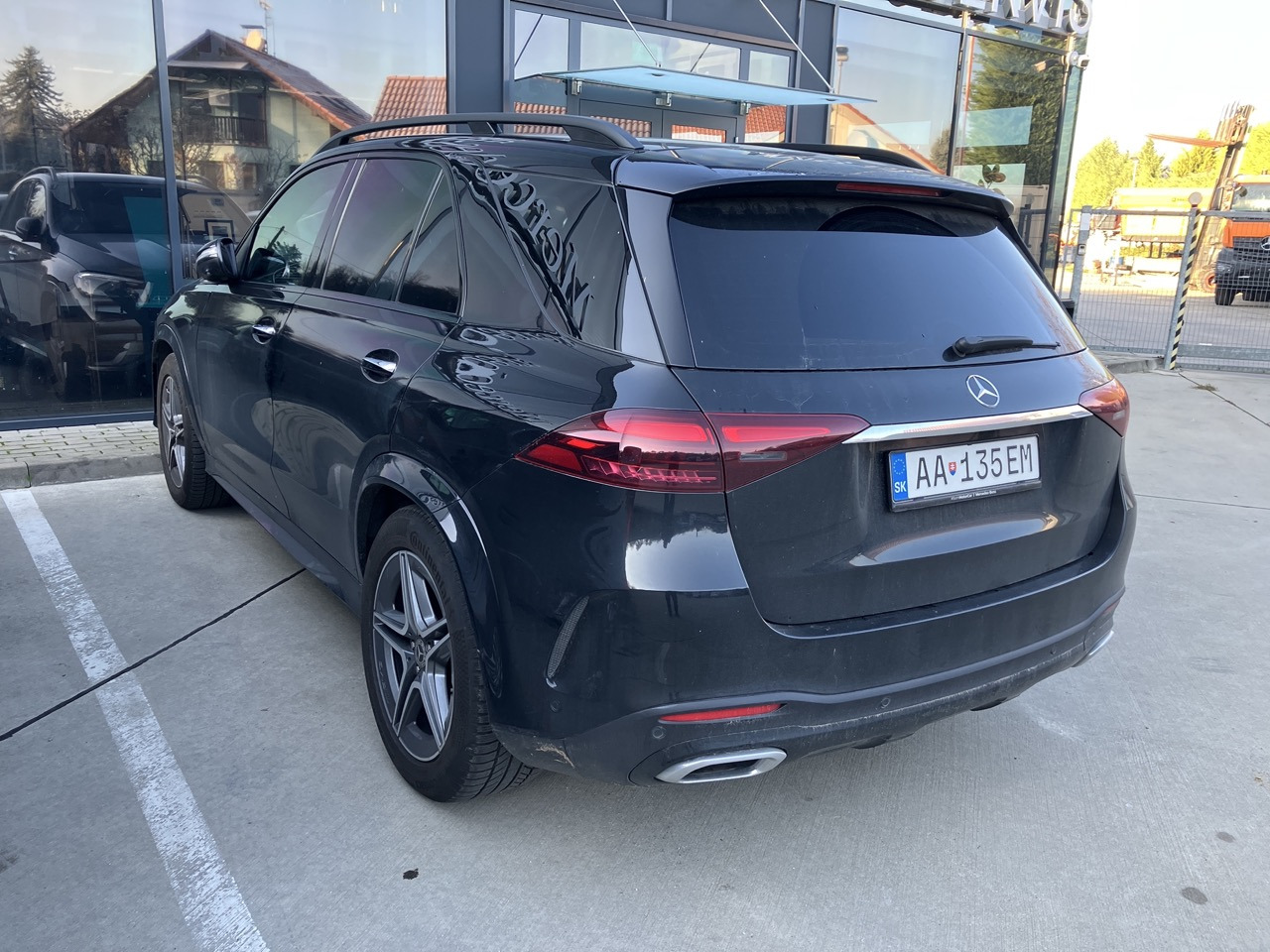 MERCEDES-BENZ GLE 450d - SUV: slika 2 MERCEDES-BENZ GLE 450d - SUV: slika 2