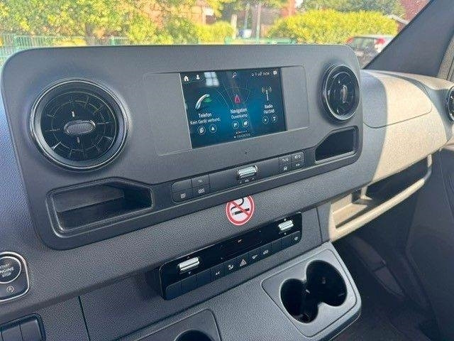 Lizing Mercedes-Benz 319 CDI Mercedes-Benz 319 CDI: slika 8 Lizing Mercedes-Benz 319 CDI Mercedes-Benz 319 CDI: slika 8