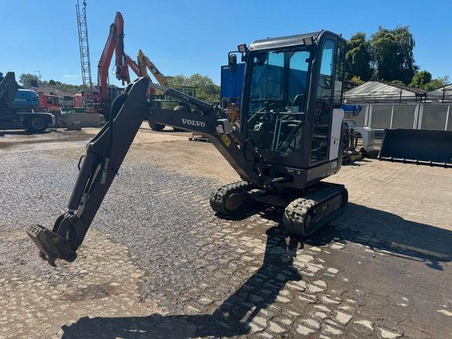 Volvo EC18D - Mini bager: slika 2 Volvo EC18D - Mini bager: slika 2