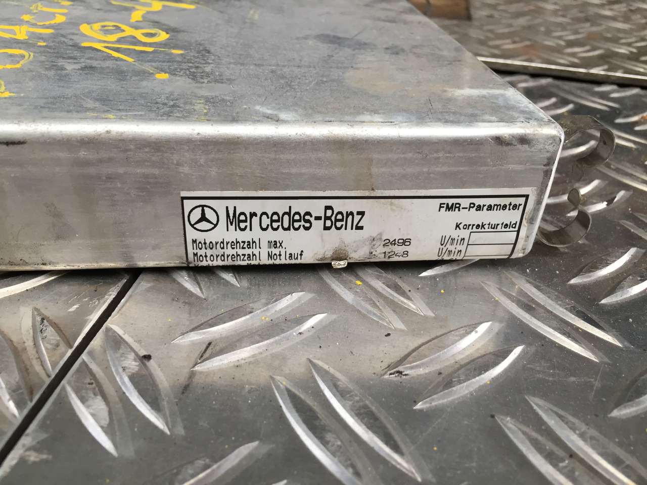 Gebrauchter DB Actros 1843 Steuergerät VDO, Artikel - Nr. : A 000 446 38 02 - Upravljačka jedinica za Kamion: slika 2 Gebrauchter DB Actros 1843 Steuergerät VDO, Artikel - Nr. : A 000 446 38 02 - Upravljačka jedinica za Kamion: slika 2