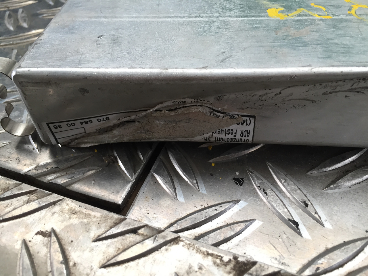 Gebrauchter DB Actros 1843 Steuergerät VDO, Artikel - Nr. : A 000 446 38 02 - Upravljačka jedinica za Kamion: slika 4 Gebrauchter DB Actros 1843 Steuergerät VDO, Artikel - Nr. : A 000 446 38 02 - Upravljačka jedinica za Kamion: slika 4