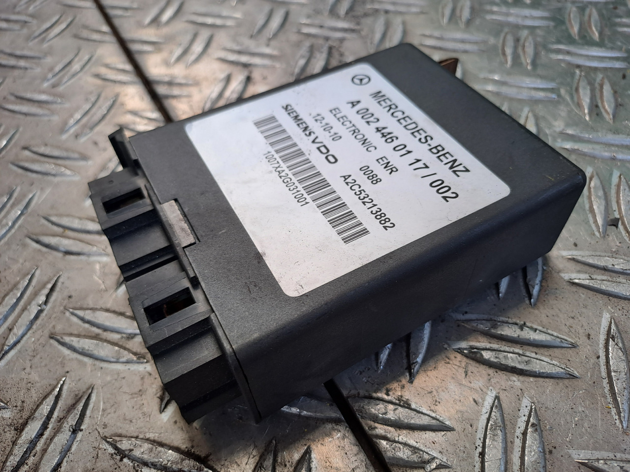 Gebrauchtes MB Atego 18.24 , Elektronik ENR Steuergerät, Artikel - Nr.: A 002 446 01 17 - Upravljačka jedinica za Kamion: slika 4 Gebrauchtes MB Atego 18.24 , Elektronik ENR Steuergerät, Artikel - Nr.: A 002 446 01 17 - Upravljačka jedinica za Kamion: slika 4