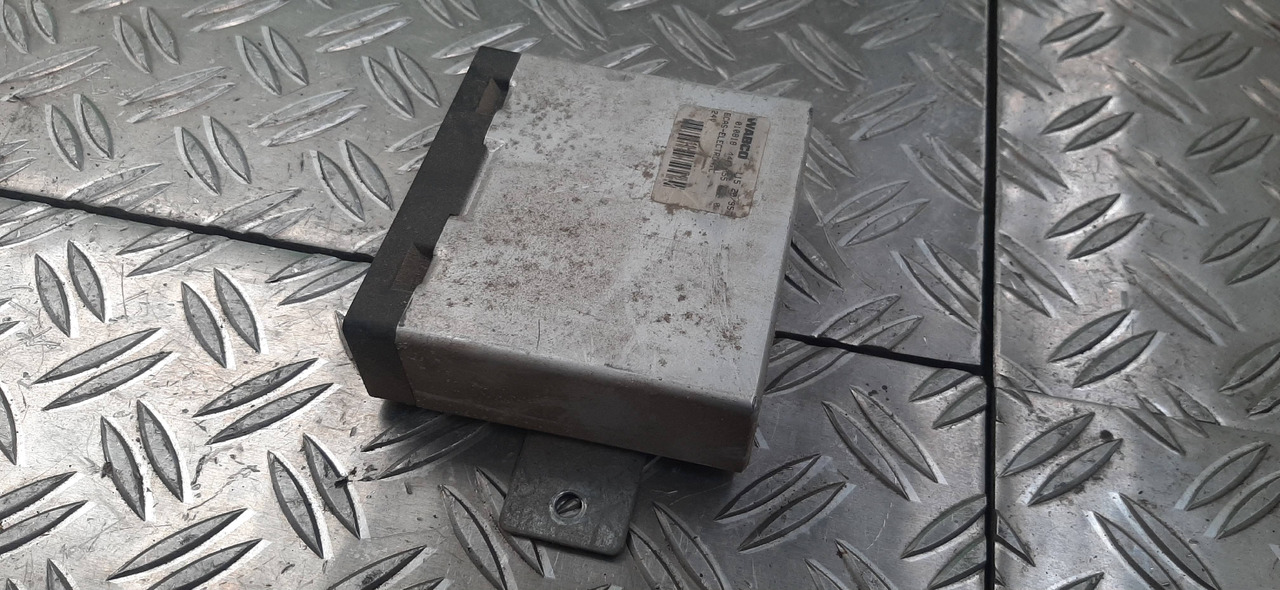 Gebrauchtes WABCO Steuergerät Luftfederung , Artikel - Nr. : 446 055 405 0 - Upravljačka jedinica za Kamion: slika 3 Gebrauchtes WABCO Steuergerät Luftfederung , Artikel - Nr. : 446 055 405 0 - Upravljačka jedinica za Kamion: slika 3