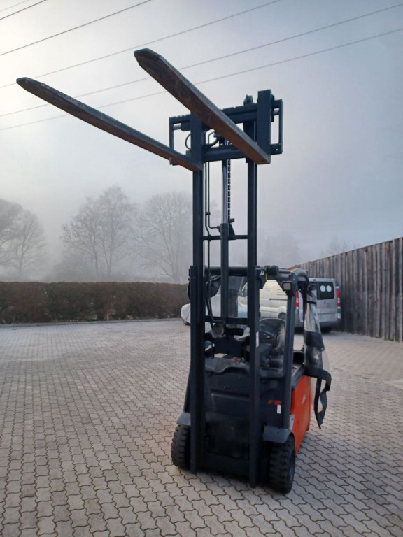 LINDE Stapler E16-01 Duplexmast, Seitenschieber - Električni viljuškar: slika 5 LINDE Stapler E16-01 Duplexmast, Seitenschieber - Električni viljuškar: slika 5