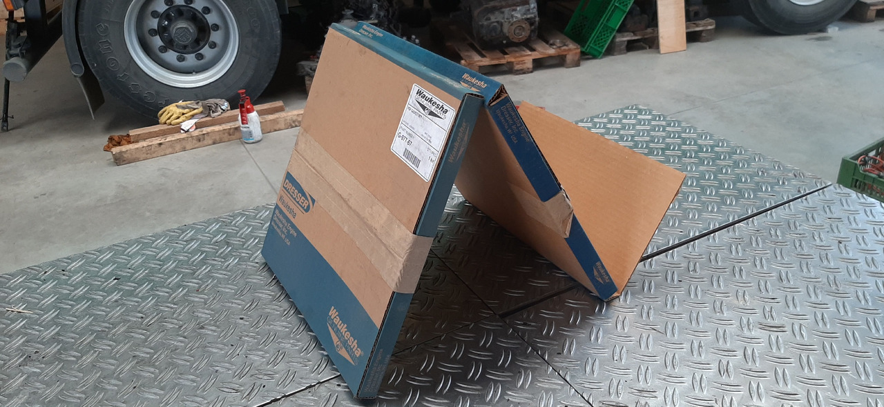 Neuwertige diverse Dichtungssätze, für Waukesha Gasmotor, Artikel - Nr. : 81.99999 - 9999 - Zaptivka motora za Kamion: slika 4 Neuwertige diverse Dichtungssätze, für Waukesha Gasmotor, Artikel - Nr. : 81.99999 - 9999 - Zaptivka motora za Kamion: slika 4