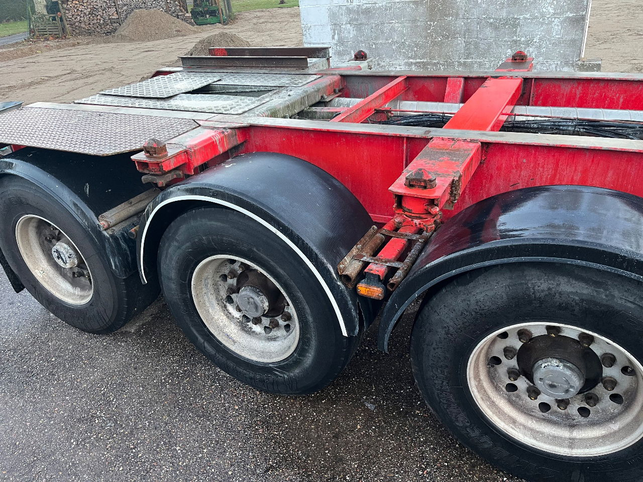 ASCA S33822 - Poluprikolica za prevoz kontejnera/ Poluprikolica sa promenjivim sandukom: slika 4 ASCA S33822 - Poluprikolica za prevoz kontejnera/ Poluprikolica sa promenjivim sandukom: slika 4