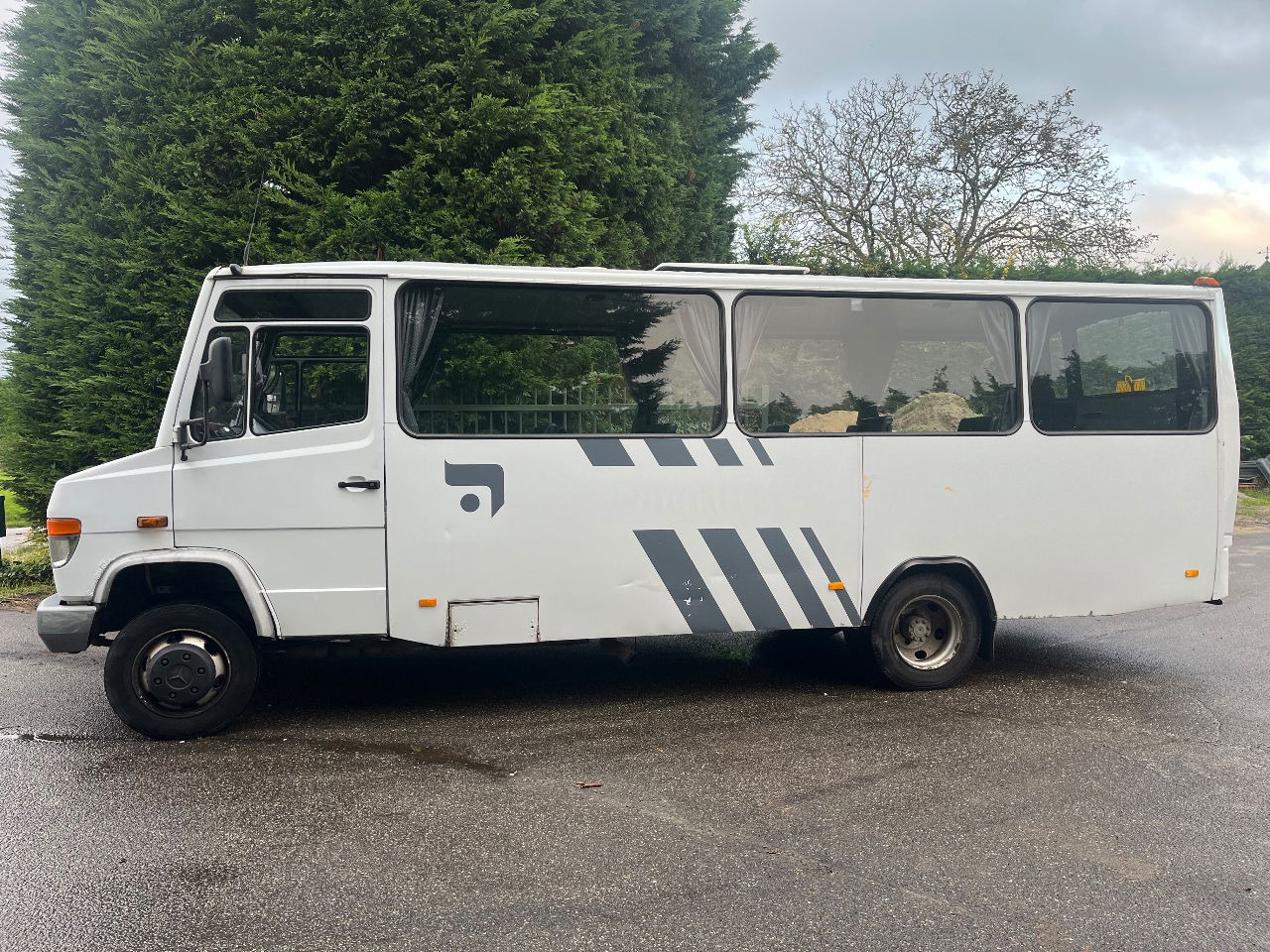 Mercedes-Benz Vario 815 - Prigradski autobus: slika 2 Mercedes-Benz Vario 815 - Prigradski autobus: slika 2