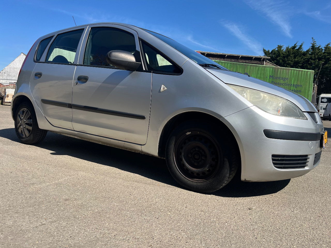 Mitsubishi Colt 1.3 Airco - Automobil: slika 4 Mitsubishi Colt 1.3 Airco - Automobil: slika 4