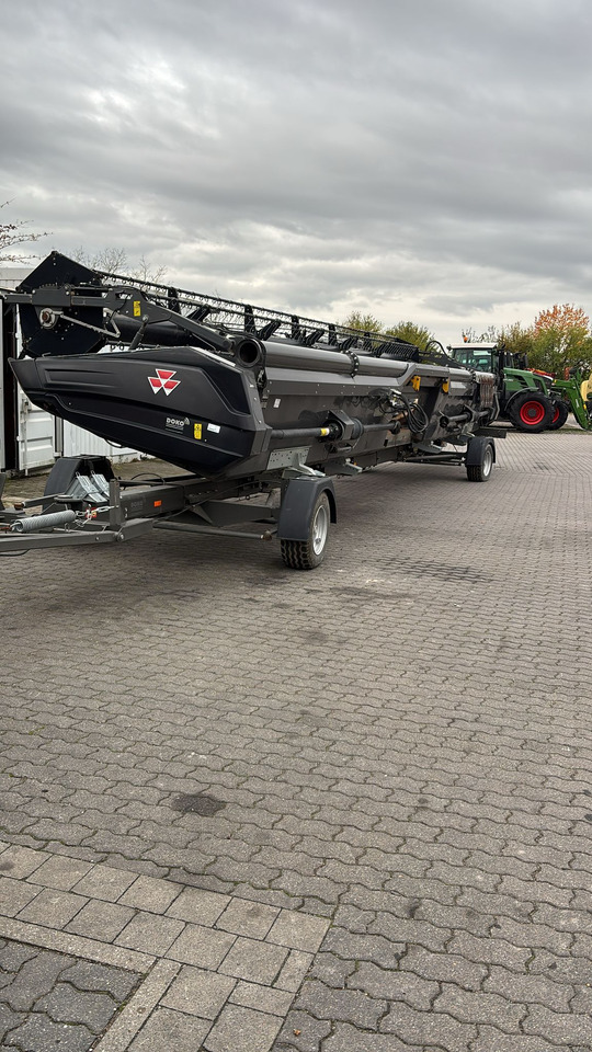 MASSEY FERGUSON IDEAL 9T - Kombinovani kombajn: slika 3 MASSEY FERGUSON IDEAL 9T - Kombinovani kombajn: slika 3