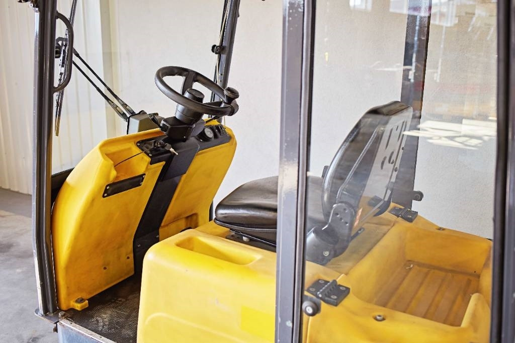 DEC Modena - Vučno vozilo: slika 5 DEC Modena - Vučno vozilo: slika 5