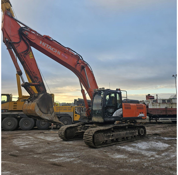 Hitachi ZX350LC-6 - Bager guseničar: slika 2 Hitachi ZX350LC-6 - Bager guseničar: slika 2