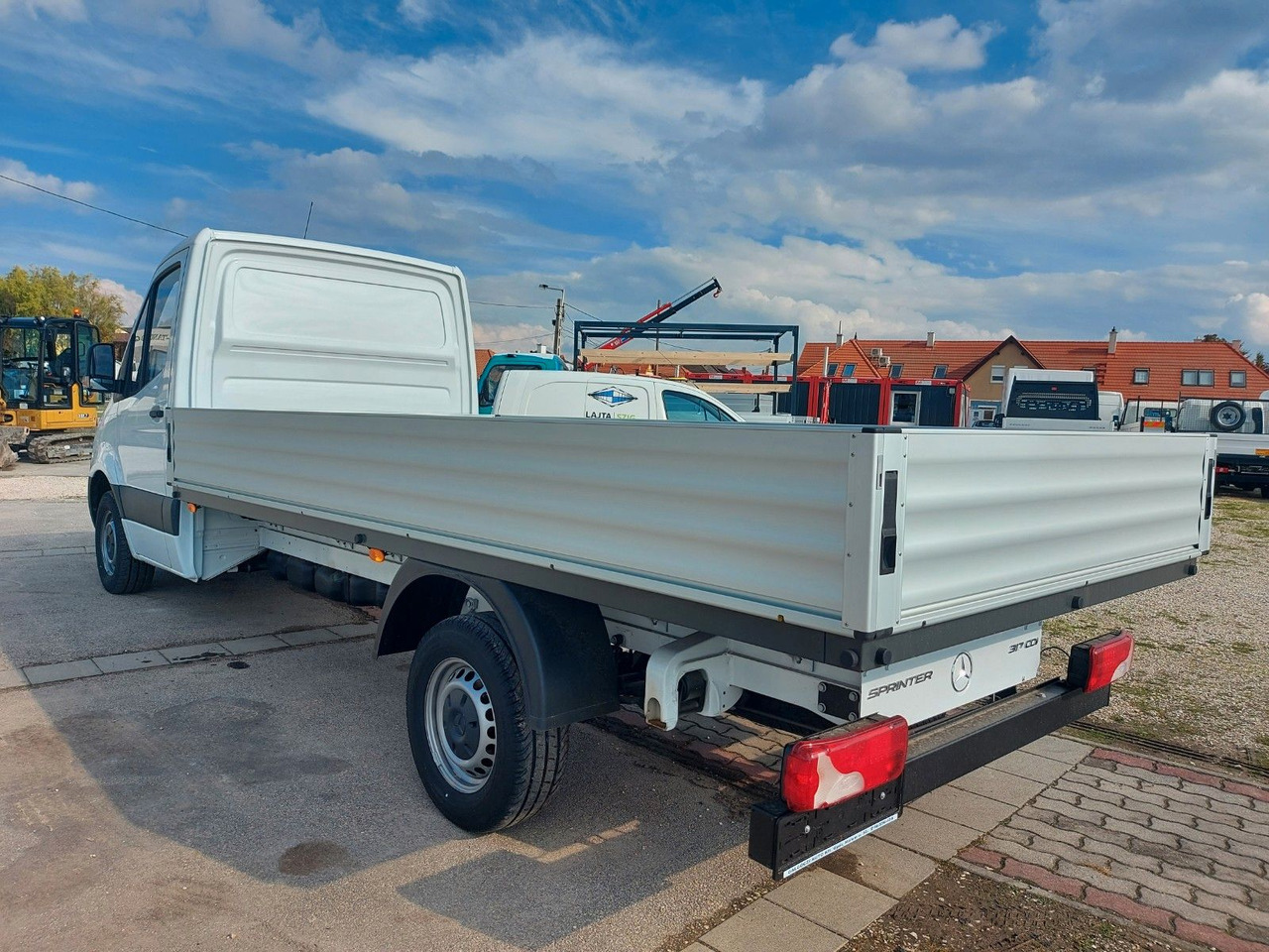 Mercedes-Benz Sprinter 315Pritsche - Dostavno vozilo s ravnom platformom: slika 5 Mercedes-Benz Sprinter 315Pritsche - Dostavno vozilo s ravnom platformom: slika 5