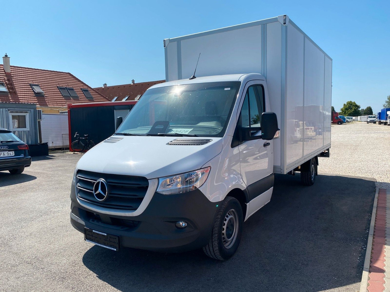 Mercedes-Benz Sprinter 317 Koffer+LBW - Dostavno vozilo sa zatvorenim sandukom: slika 1 Mercedes-Benz Sprinter 317 Koffer+LBW - Dostavno vozilo sa zatvorenim sandukom: slika 1