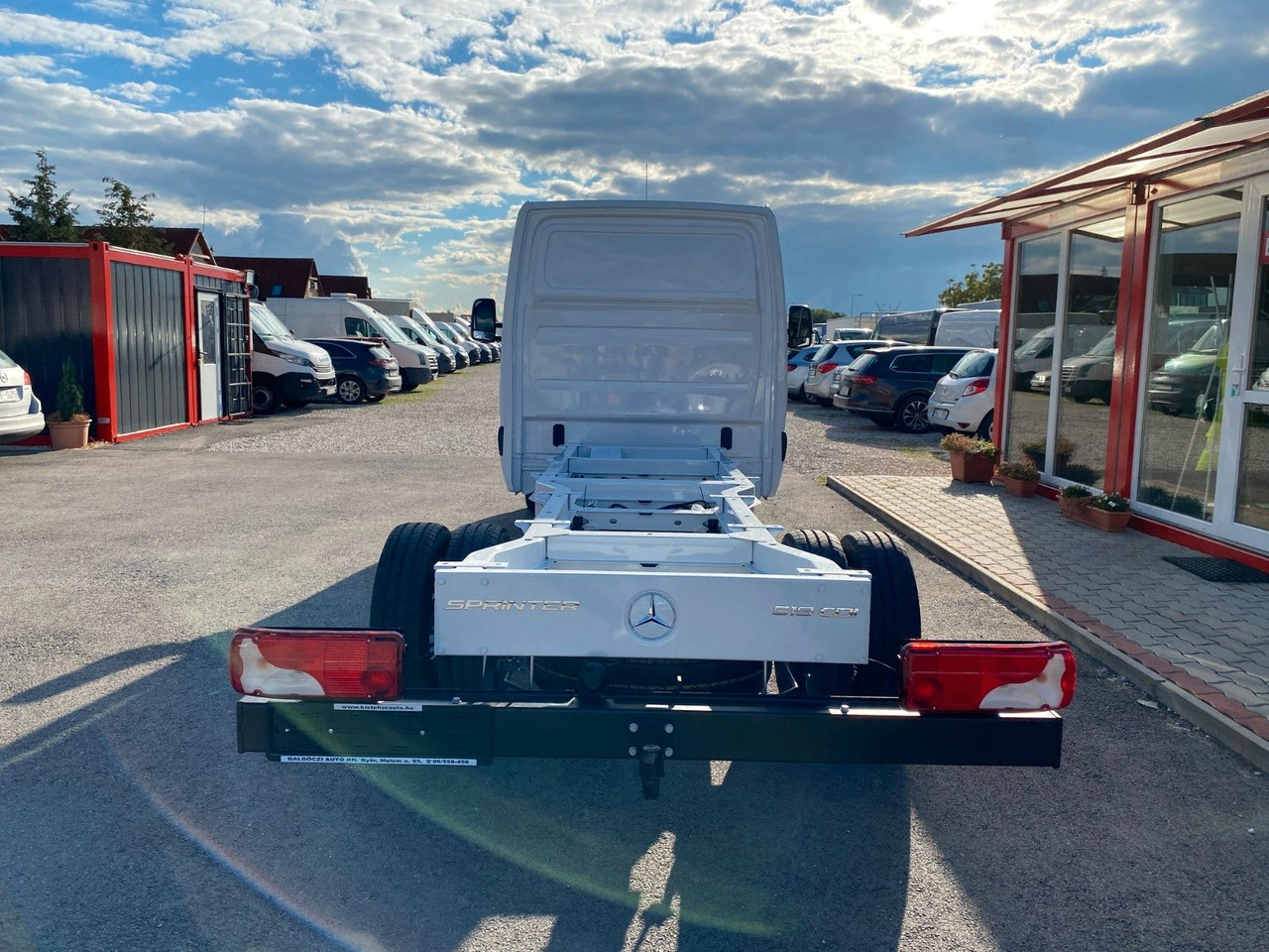 Mercedes-Benz Sprinter 519 Koffer - Dostavno vozilo sa zatvorenim sandukom: slika 4 Mercedes-Benz Sprinter 519 Koffer - Dostavno vozilo sa zatvorenim sandukom: slika 4