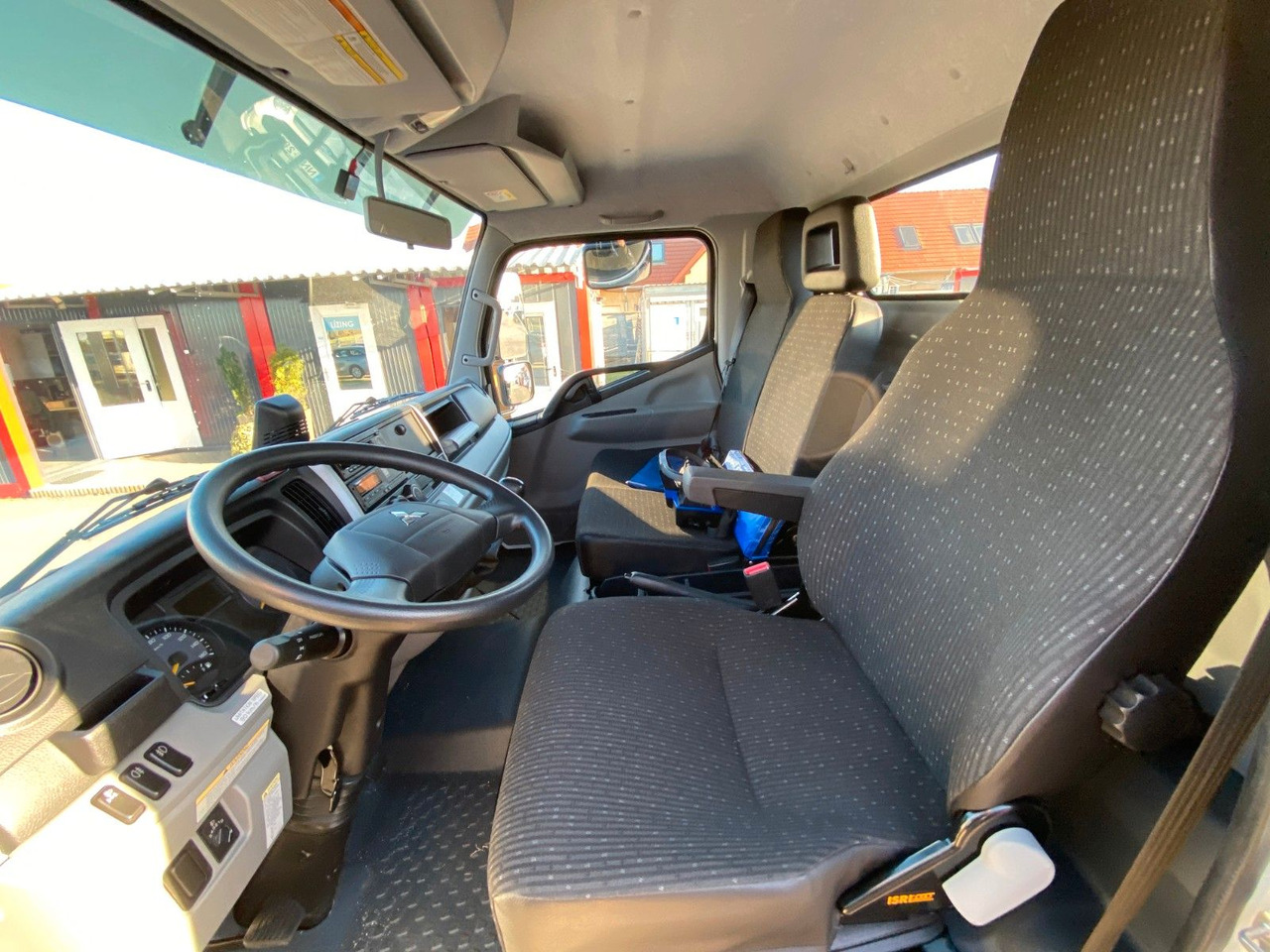 Lizing  Mitsubishi FUSO CANTER 6C18 4WD PRITSCHE+PM 6522P KRAN Mitsubishi FUSO CANTER 6C18 4WD PRITSCHE+PM 6522P KRAN: slika 7