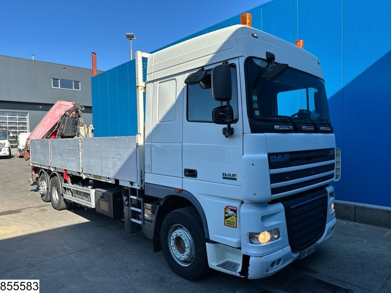 DAF XF 410 6x2, Fassi, Retarder, Remote - Kamion sa tovarnim sandukom, Kamion sa dizalicom: slika 3 DAF XF 410 6x2, Fassi, Retarder, Remote - Kamion sa tovarnim sandukom, Kamion sa dizalicom: slika 3