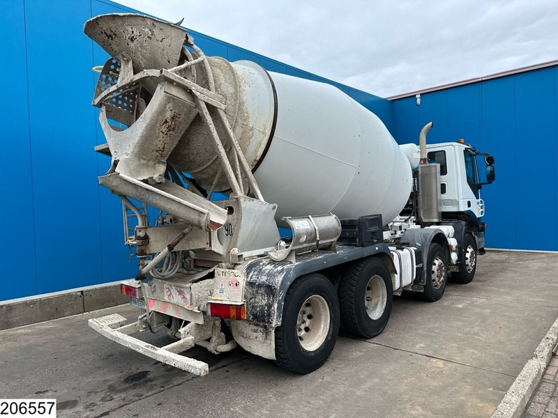 Iveco Trakker 360 8x4, EURO 5, CIFA mixer - Mikser za beton: slika 4 Iveco Trakker 360 8x4, EURO 5, CIFA mixer - Mikser za beton: slika 4