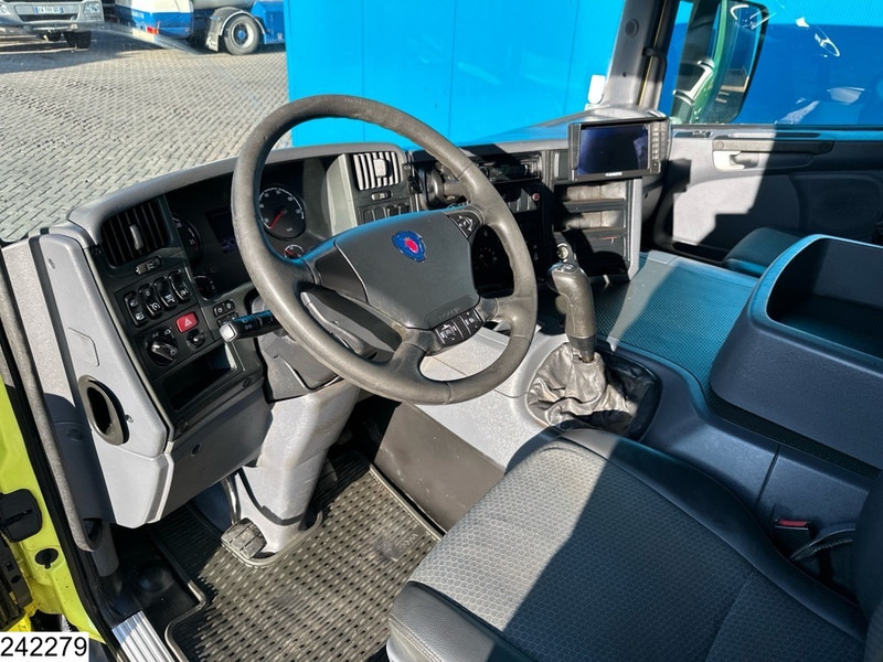 Scania P 320 EURO 5, Manual transmission, Retarder - Kamion za prevoz stoke: slika 5 Scania P 320 EURO 5, Manual transmission, Retarder - Kamion za prevoz stoke: slika 5