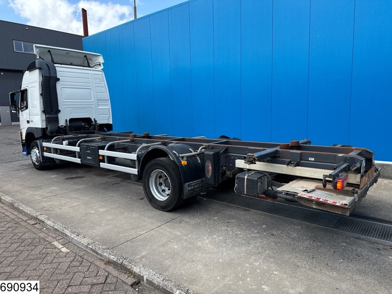 Volvo FM 330 EURO 6, BDF - Kamion za prevoz kontejnera/ Kamion sa promenjivim sandukom: slika 4 Volvo FM 330 EURO 6, BDF - Kamion za prevoz kontejnera/ Kamion sa promenjivim sandukom: slika 4
