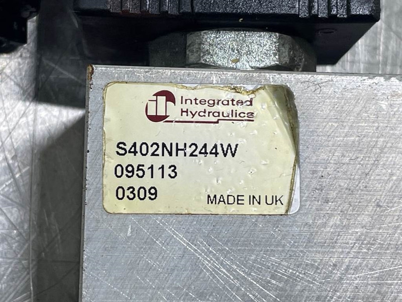 Ahlmann AZ150-4179954A-2/2 Valve-2/2 Wegeventil-Ventiel - Hidraulika za Građevinska mašina: slika 4 Ahlmann AZ150-4179954A-2/2 Valve-2/2 Wegeventil-Ventiel - Hidraulika za Građevinska mašina: slika 4