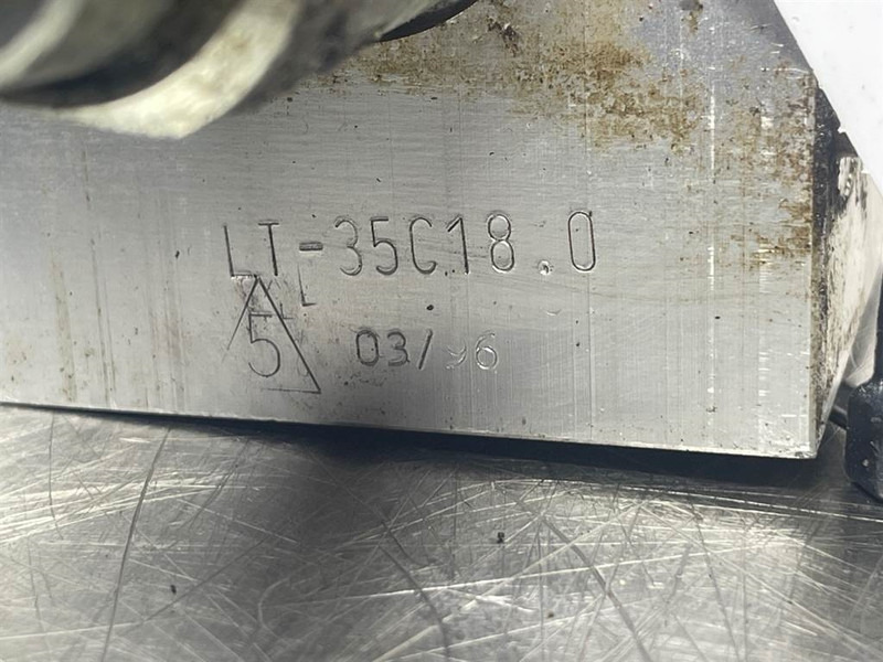 Ahlmann AZ6-4195590A-LT-35C18.0-Valve/Doppelschockventil - Hidraulika za Građevinska mašina: slika 4 Ahlmann AZ6-4195590A-LT-35C18.0-Valve/Doppelschockventil - Hidraulika za Građevinska mašina: slika 4