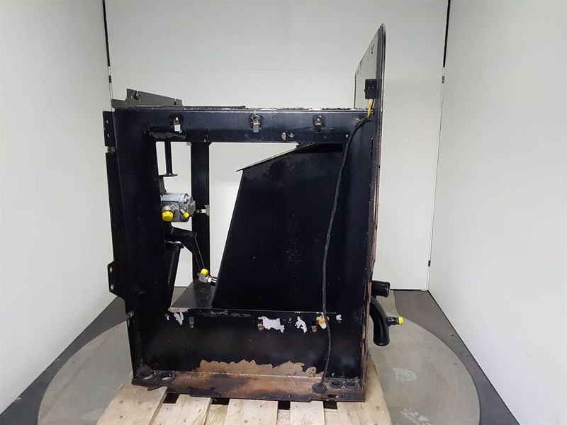 Hidraulika za Građevinska mašina Case 621D-84528083-Tank/Behälter/Reservoir: slika 6