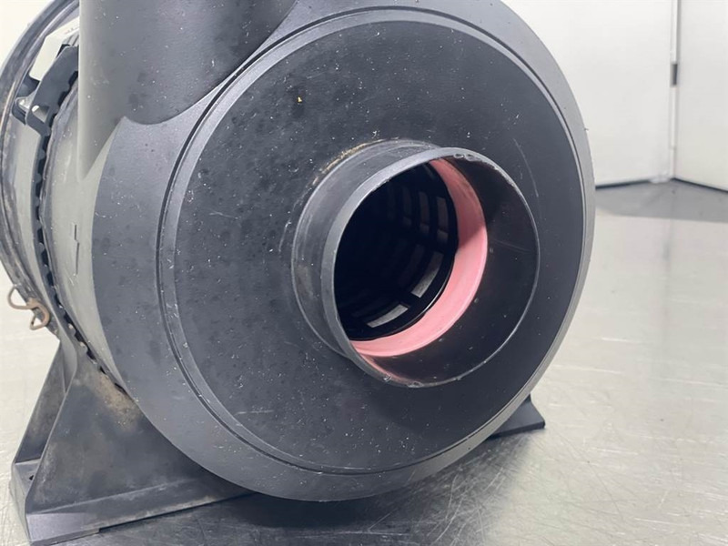 Cat 924G-227-4321-Air filter/Luftfilter/Luchtfilter - Motor za Građevinska mašina: slika 4 Cat 924G-227-4321-Air filter/Luftfilter/Luchtfilter - Motor za Građevinska mašina: slika 4