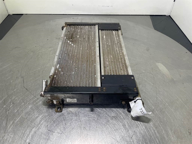Cat 924G-239-6770-Cooler/Kühler/Koeler - Motor za Građevinska mašina: slika 2 Cat 924G-239-6770-Cooler/Kühler/Koeler - Motor za Građevinska mašina: slika 2