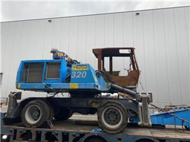 Fuchs MHL 320 (For parts) - Bager za obradu otpada/ Industrije: slika 1 Fuchs MHL 320 (For parts) - Bager za obradu otpada/ Industrije: slika 1