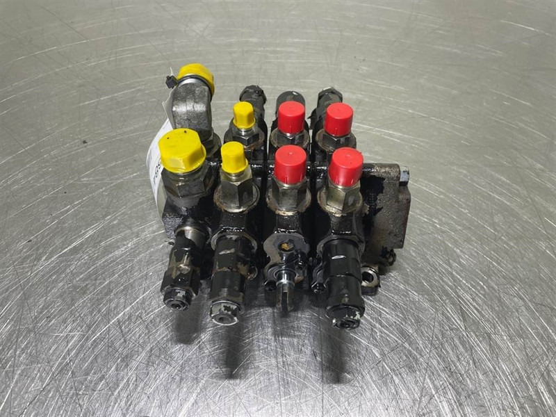 Hitachi ZW95LSD-KYB 00030-30141-Valve/Ventile/Ventiel - Hidraulika za Građevinska mašina: slika 1 Hitachi ZW95LSD-KYB 00030-30141-Valve/Ventile/Ventiel - Hidraulika za Građevinska mašina: slika 1