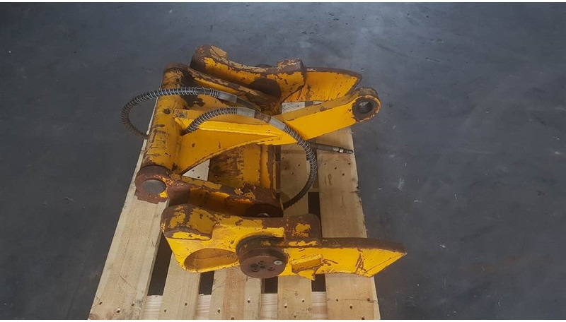 JCB 409 - Quick coupler/Schnellwechsler/Snelwissel - Brza spojnica: slika 5 JCB 409 - Quick coupler/Schnellwechsler/Snelwissel - Brza spojnica: slika 5