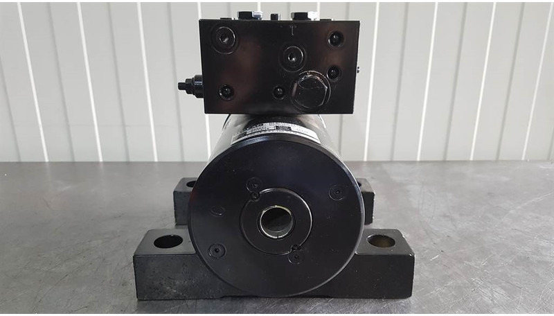 JLG - Helac L20-15-S - Rotary actuator/Drehantrieb - Hidraulika: slika 3 JLG - Helac L20-15-S - Rotary actuator/Drehantrieb - Hidraulika: slika 3