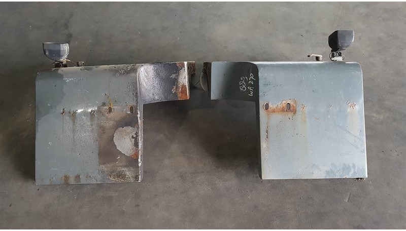 Komatsu WA 270 - 3 - Fender/Kotflügel/Spatbord - Blatobran za Građevinska mašina: slika 5 Komatsu WA 270 - 3 - Fender/Kotflügel/Spatbord - Blatobran za Građevinska mašina: slika 5