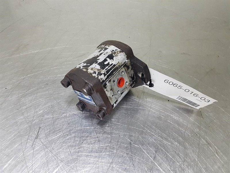 Kracht KP1/22A10AS0A - Gearpump/Zahnradpumpe - Hidraulika za Građevinska mašina: slika 3 Kracht KP1/22A10AS0A - Gearpump/Zahnradpumpe - Hidraulika za Građevinska mašina: slika 3
