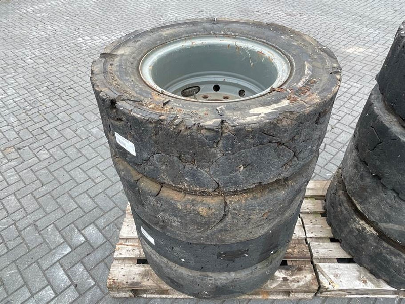 Liebherr 10.00-20 - Tire/Reifen/Band - Gume i felne za Građevinska mašina: slika 4 Liebherr 10.00-20 - Tire/Reifen/Band - Gume i felne za Građevinska mašina: slika 4