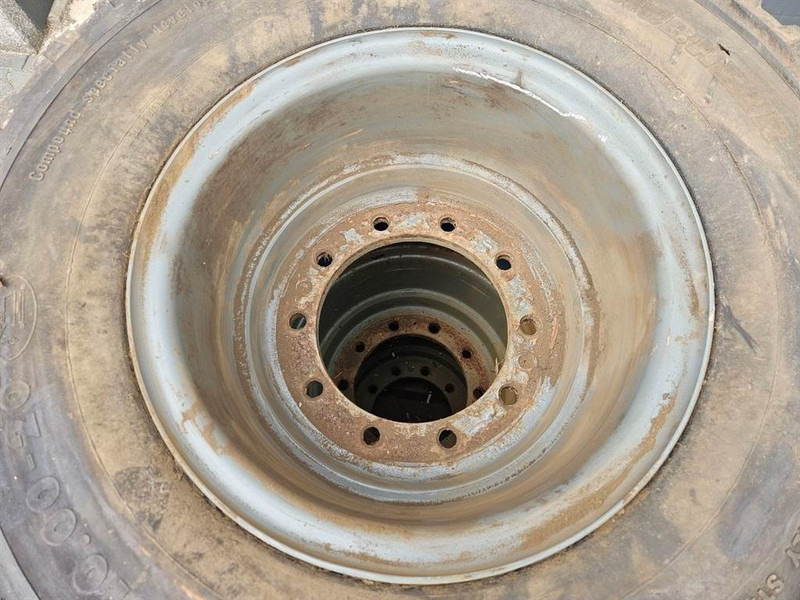 Liebherr 10.00-20 - Tire/Reifen/Band - Gume i felne za Građevinska mašina: slika 5 Liebherr 10.00-20 - Tire/Reifen/Band - Gume i felne za Građevinska mašina: slika 5
