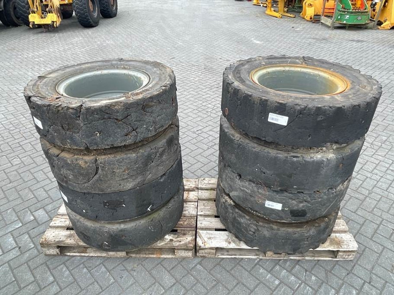 Liebherr 10.00-20 - Tire/Reifen/Band - Gume i felne za Građevinska mašina: slika 1 Liebherr 10.00-20 - Tire/Reifen/Band - Gume i felne za Građevinska mašina: slika 1