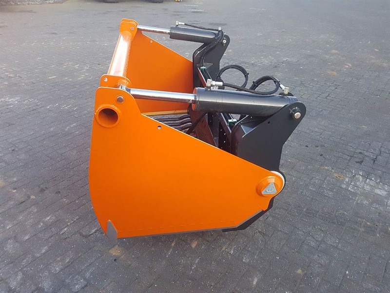MAMMUT SC195M - Silage cutter/Silageschneider/Kuilhapper - Oprema za silose: slika 3 MAMMUT SC195M - Silage cutter/Silageschneider/Kuilhapper - Oprema za silose: slika 3