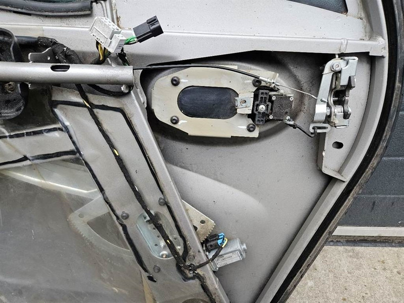 Manitou MLT737-130PS+ - Door/Tür/Deur - Kabina i enterijer za Građevinska mašina: slika 4 Manitou MLT737-130PS+ - Door/Tür/Deur - Kabina i enterijer za Građevinska mašina: slika 4