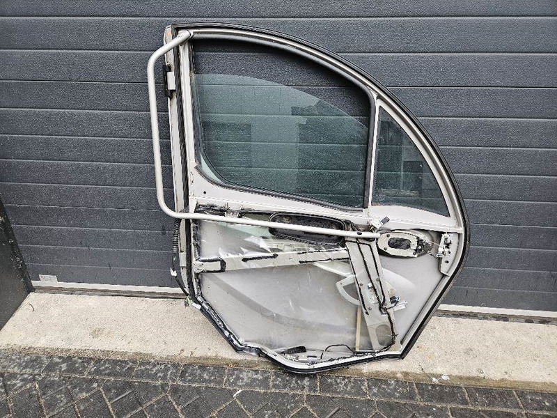 Manitou MLT737-130PS+ - Door/Tür/Deur - Kabina i enterijer za Građevinska mašina: slika 3 Manitou MLT737-130PS+ - Door/Tür/Deur - Kabina i enterijer za Građevinska mašina: slika 3