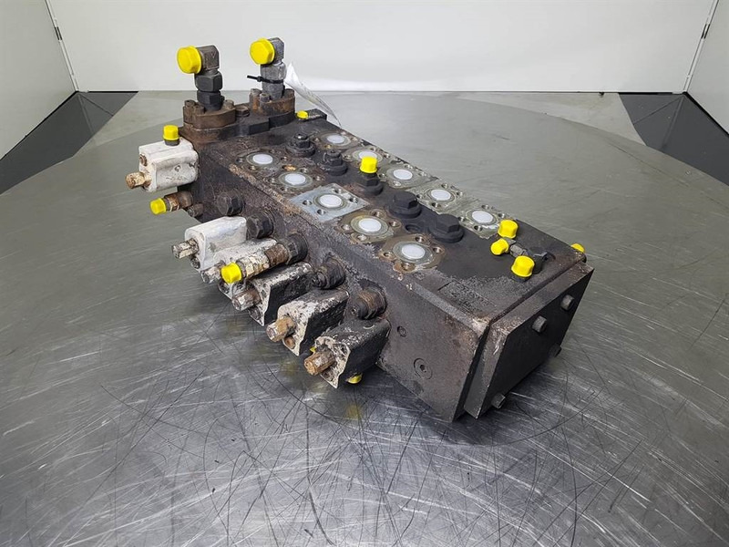 Sennebogen 818E-712031 / R901355589-178824-Valve/Ventile - Hidraulika za Građevinska mašina: slika 1 Sennebogen 818E-712031 / R901355589-178824-Valve/Ventile - Hidraulika za Građevinska mašina: slika 1