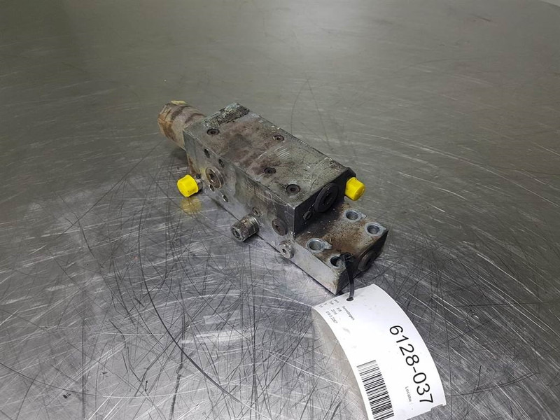 Sennebogen 818E - Counter balance valve/Senkbremsventile - Hidraulika za Građevinska mašina: slika 2 Sennebogen 818E - Counter balance valve/Senkbremsventile - Hidraulika za Građevinska mašina: slika 2