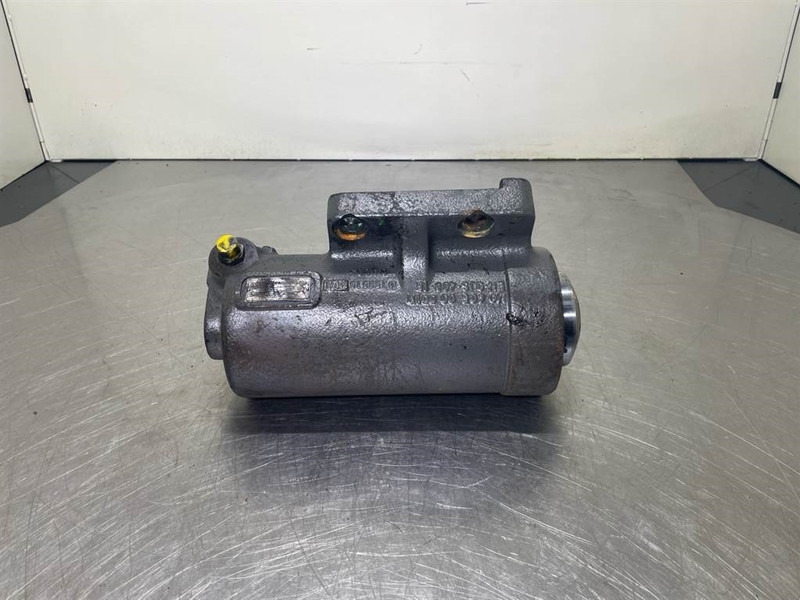 Sennebogen 835E-080561-Support cylinder/Stuetzzylinder - Hidraulika za Građevinska mašina: slika 1 Sennebogen 835E-080561-Support cylinder/Stuetzzylinder - Hidraulika za Građevinska mašina: slika 1