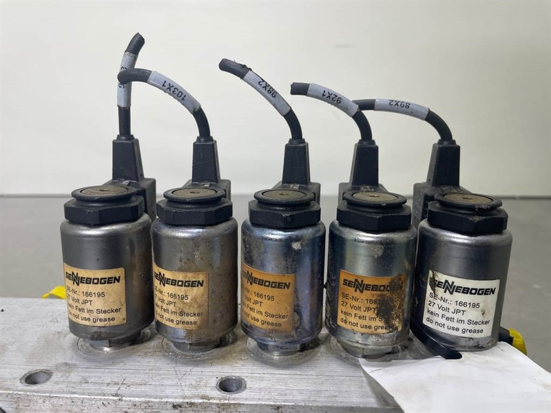 Sennebogen 835E-190462-Valve/Ventile/Ventiel - Hidraulika za Građevinska mašina: slika 5 Sennebogen 835E-190462-Valve/Ventile/Ventiel - Hidraulika za Građevinska mašina: slika 5