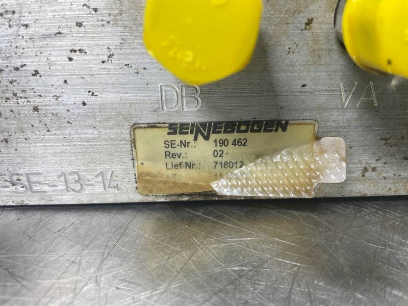 Sennebogen 835E-190462-Valve/Ventile/Ventiel - Hidraulika za Građevinska mašina: slika 4 Sennebogen 835E-190462-Valve/Ventile/Ventiel - Hidraulika za Građevinska mašina: slika 4