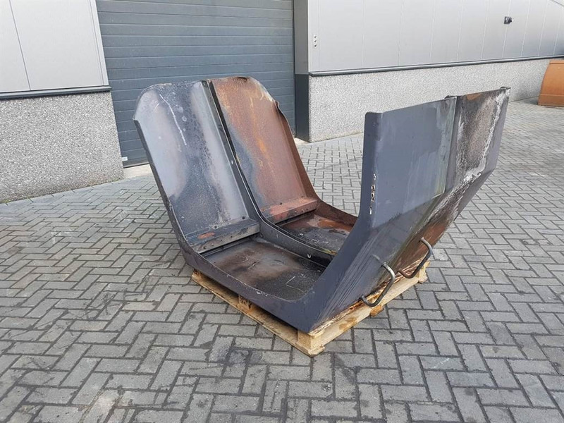 Terex TL260-0457006031-Mud guard/Kotfluegel/Spatbord - Blatobran za Građevinska mašina: slika 3 Terex TL260-0457006031-Mud guard/Kotfluegel/Spatbord - Blatobran za Građevinska mašina: slika 3