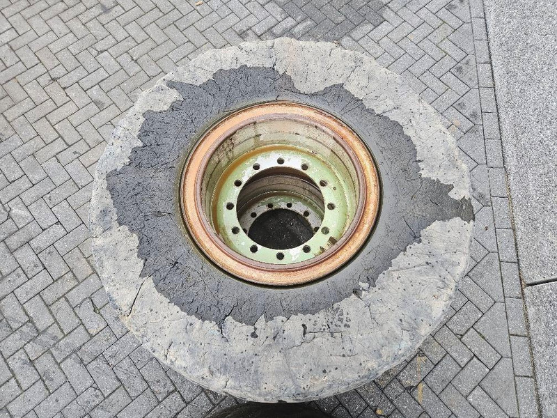 Terex TL260S-Banden 20.5-R25-Solid wheels / Full Gummi - Gume i felne za Građevinska mašina: slika 4 Terex TL260S-Banden 20.5-R25-Solid wheels / Full Gummi - Gume i felne za Građevinska mašina: slika 4