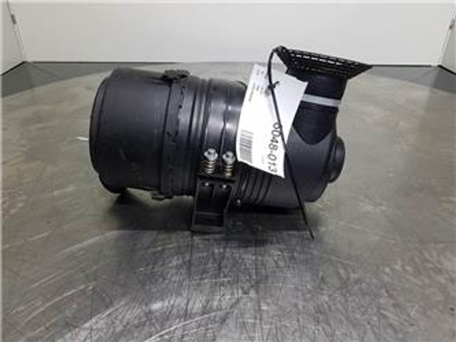 Donaldson - Volvo L 45 - Air filter/Luftfilter/Luchtfilter - Motor i delovi za Građevinska mašina: slika 1 Donaldson - Volvo L 45 - Air filter/Luftfilter/Luchtfilter - Motor i delovi za Građevinska mašina: slika 1