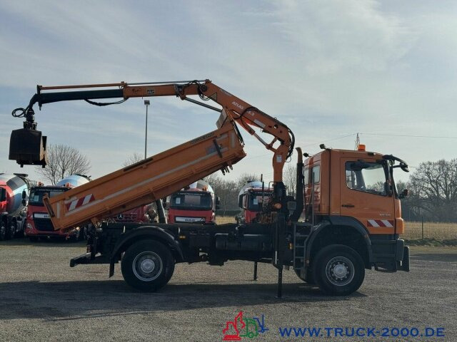 Mercedes-Benz Axor 1829 4x4 Atlas 7m=800kg FB Winterdienst - Istovarivač, Kamion sa dizalicom: slika 5 Mercedes-Benz Axor 1829 4x4 Atlas 7m=800kg FB Winterdienst - Istovarivač, Kamion sa dizalicom: slika 5