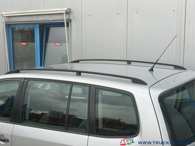 Volkswagen Touran 1.6 TDI BMT Trendline Styling/Sitzhzg./BC - Automobil: slika 2 Volkswagen Touran 1.6 TDI BMT Trendline Styling/Sitzhzg./BC - Automobil: slika 2